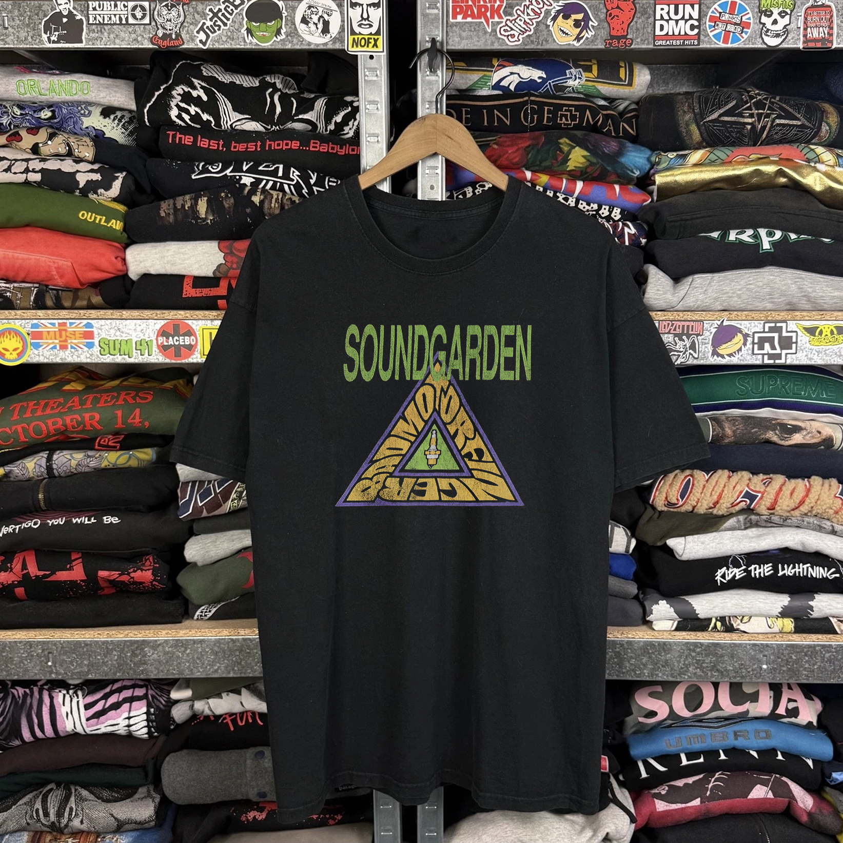 Rare Soundgarden FINGAZ4LIFE Washed Black Tee – Strike Anywhere