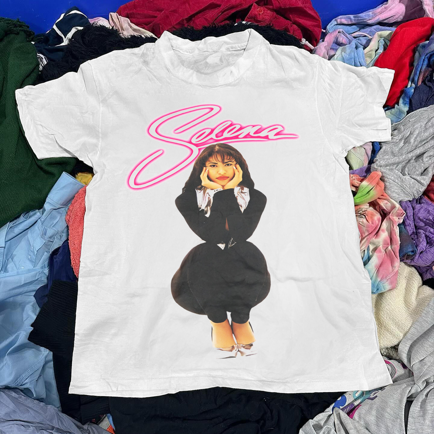 Vintage Selena-Q 90s White T-Shirt – Strike Anywhere Vintage Vintage Selena-Q 90s White T-Shirt – Strike Anywhere Vintage
