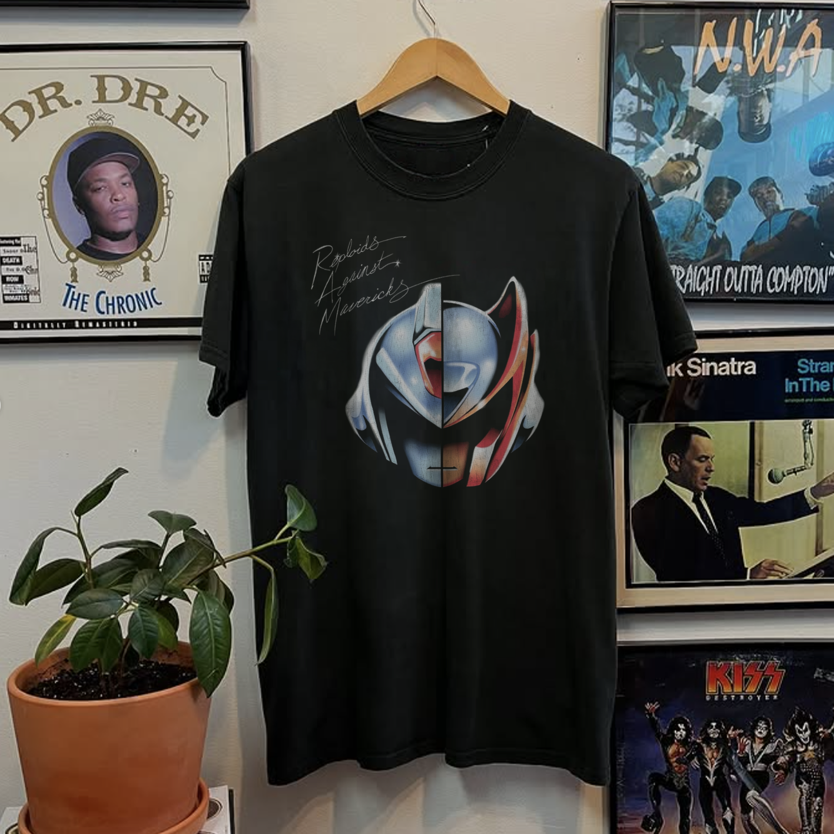 Rare Daft Punk Mega Man Washed Black Tee – Strike Anywhere Vintage