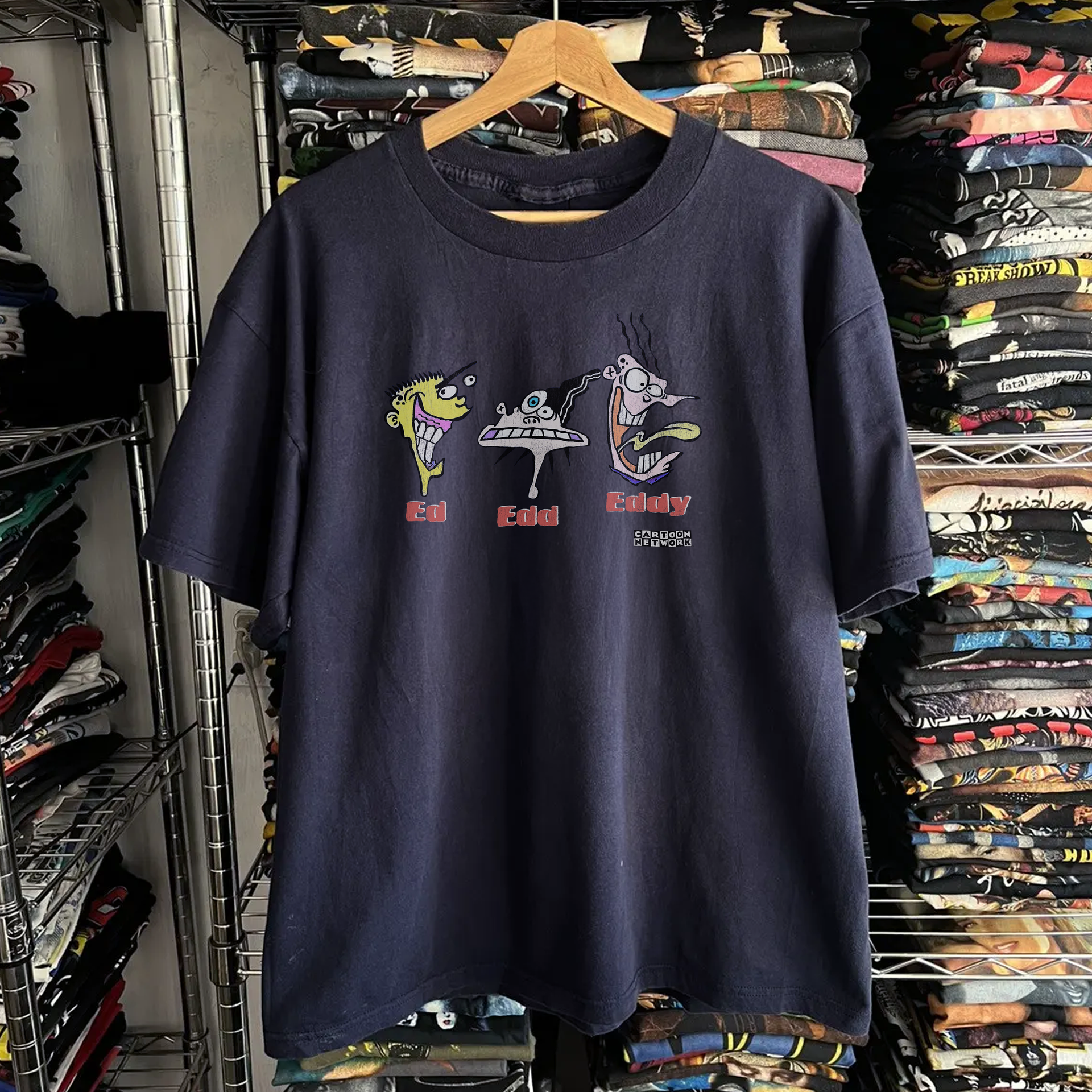 【中古】90s WK EDDY DESPLANQUES アートTシャツ サイズ不明 ブラック[17][240017780257] Y2k Ed, Edd & Eddy Washed Navy Tee – Strike Anywhere Vintage