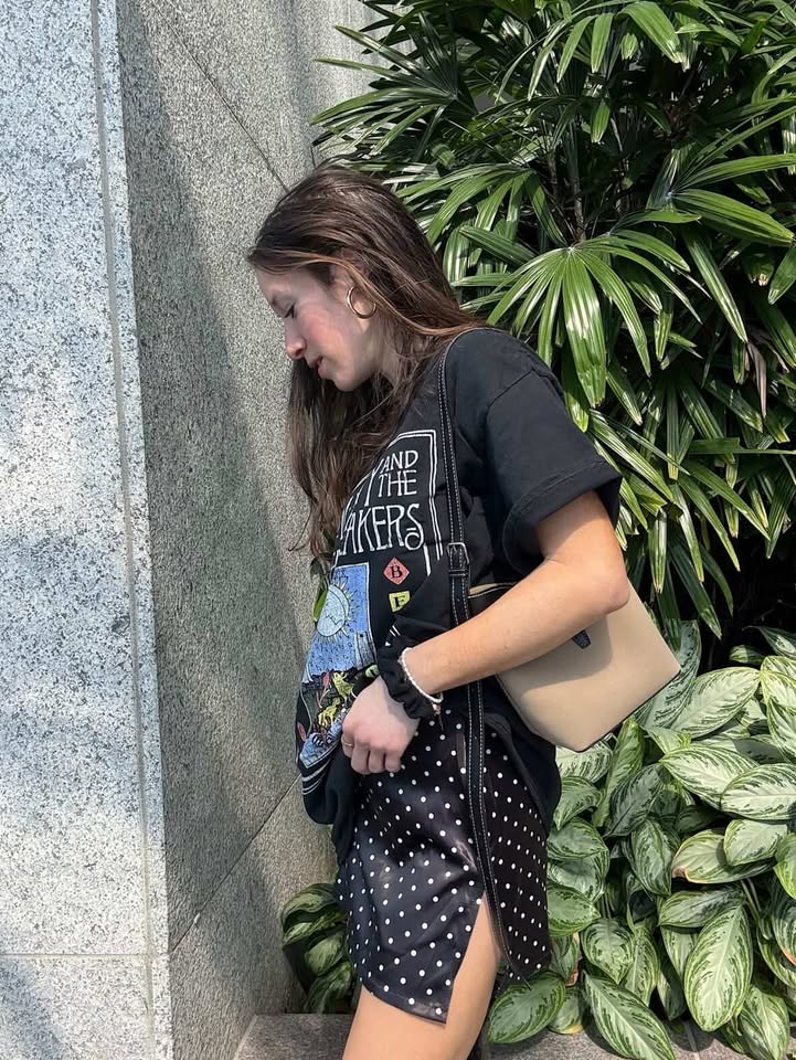 1989 Tom Petty & The Heartbreakers 'Strange Behavior Tour' Washed Black T-Shirt