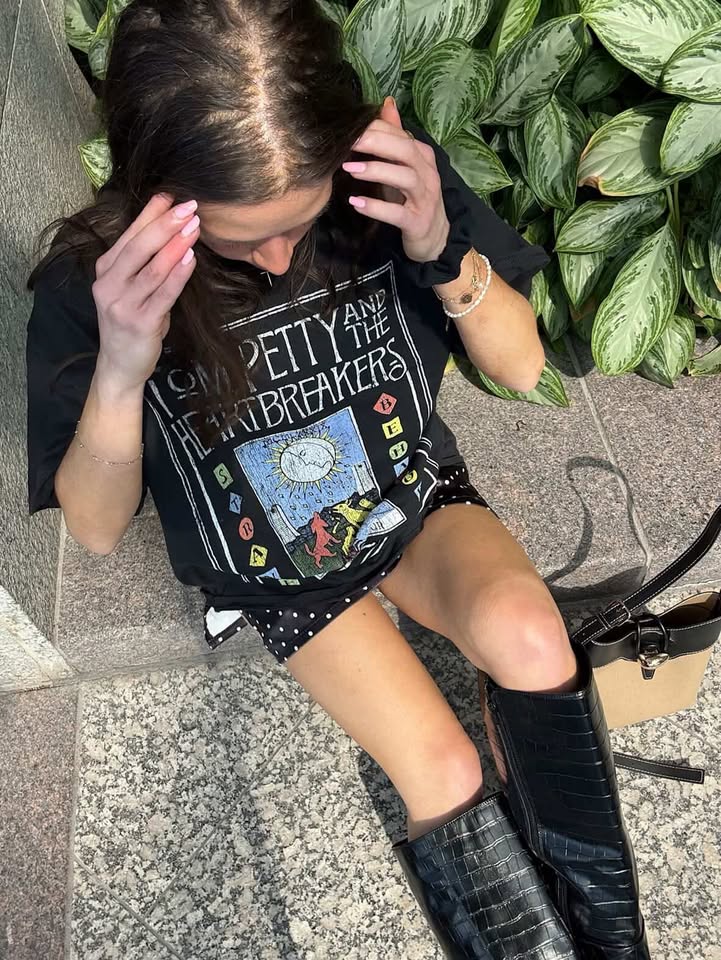 1989 Tom Petty & The Heartbreakers 'Strange Behavior Tour' Washed Black T-Shirt