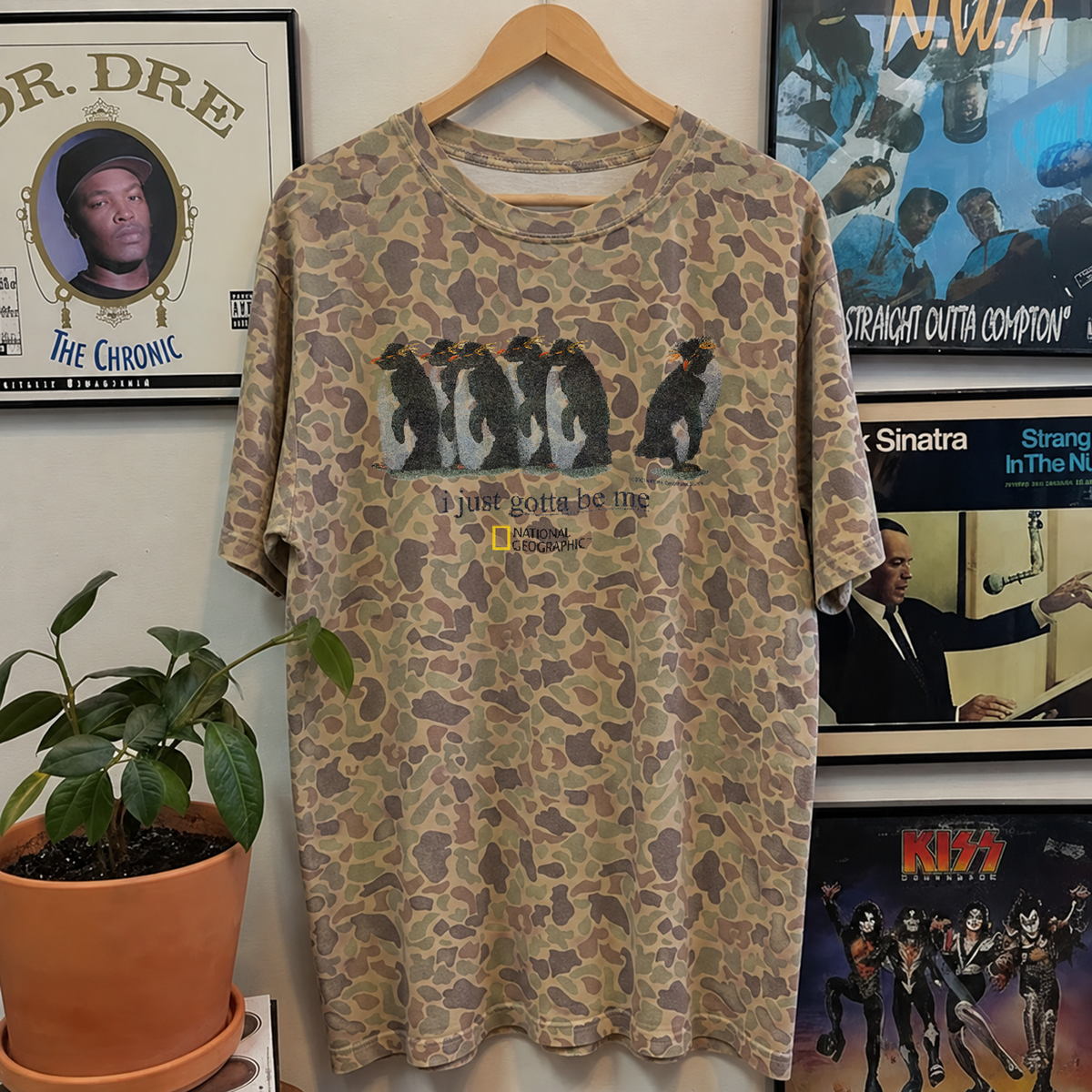 Rare Nat Geo Rockhopper Duck Camo Tee