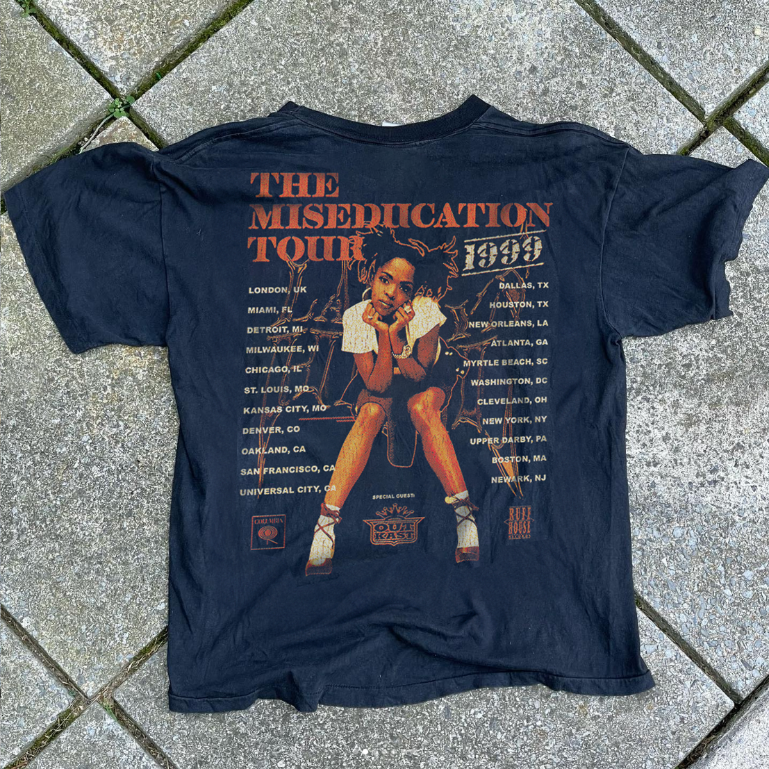 Lauryn Hill - Miseducation Tour 1999 - Washed Black T-Shirt Lauryn Hill - Miseducation Tour 1999 - Washed Black T-Shirt