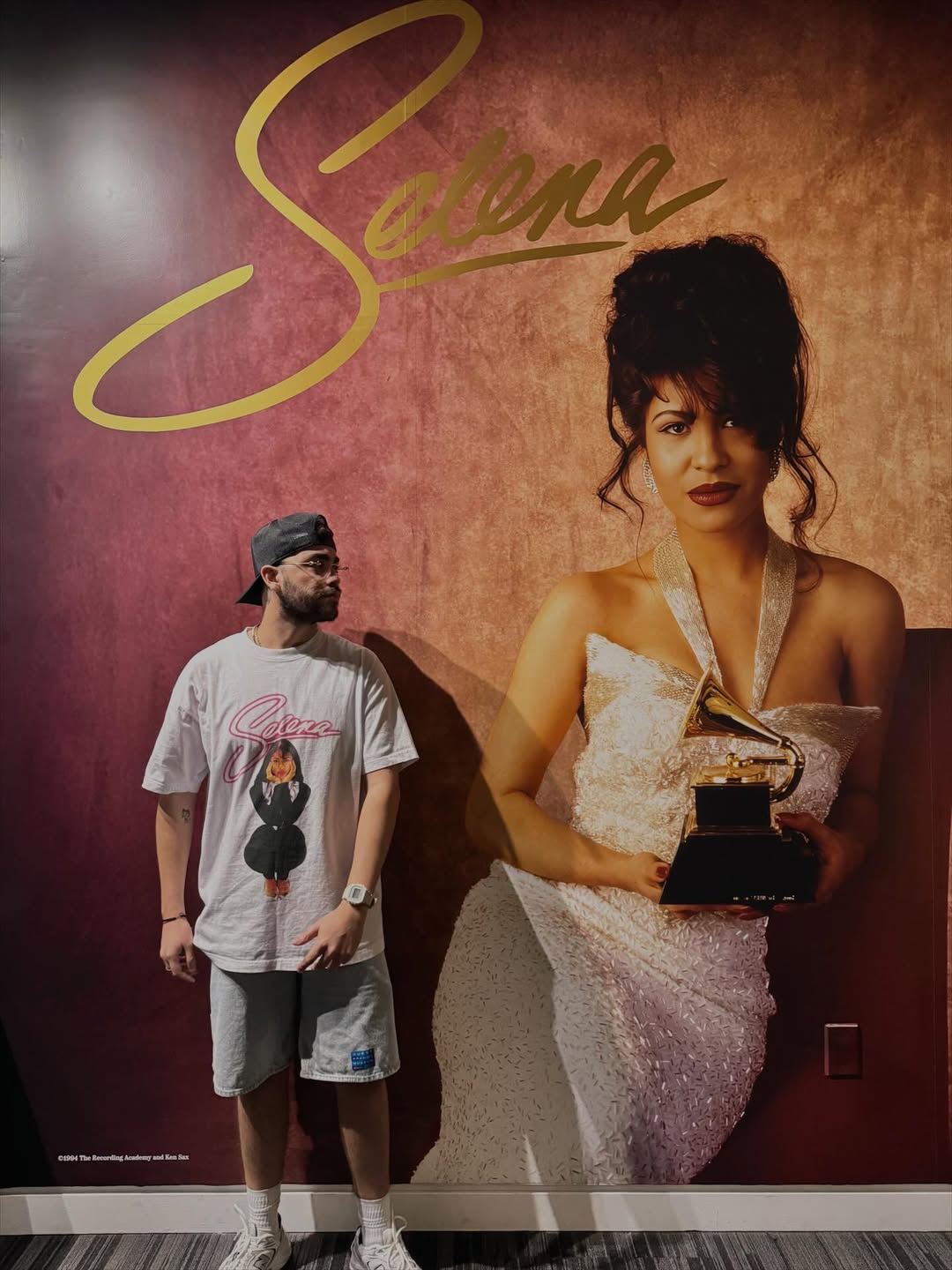 Vintage Selena-Q 90s White T-Shirt – Strike Anywhere Vintage