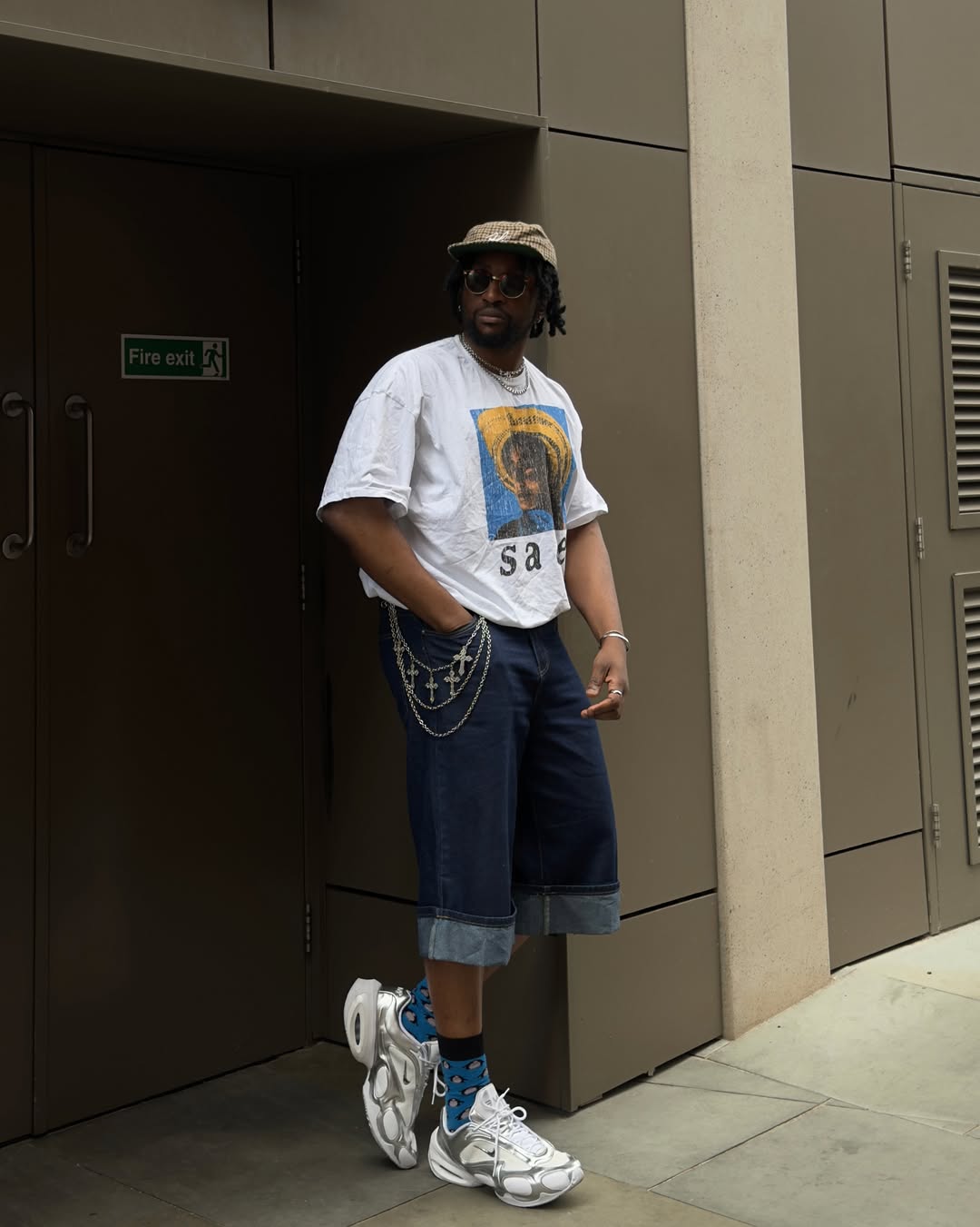 Sade Washed White Tee – Strike Anywhere Vintage