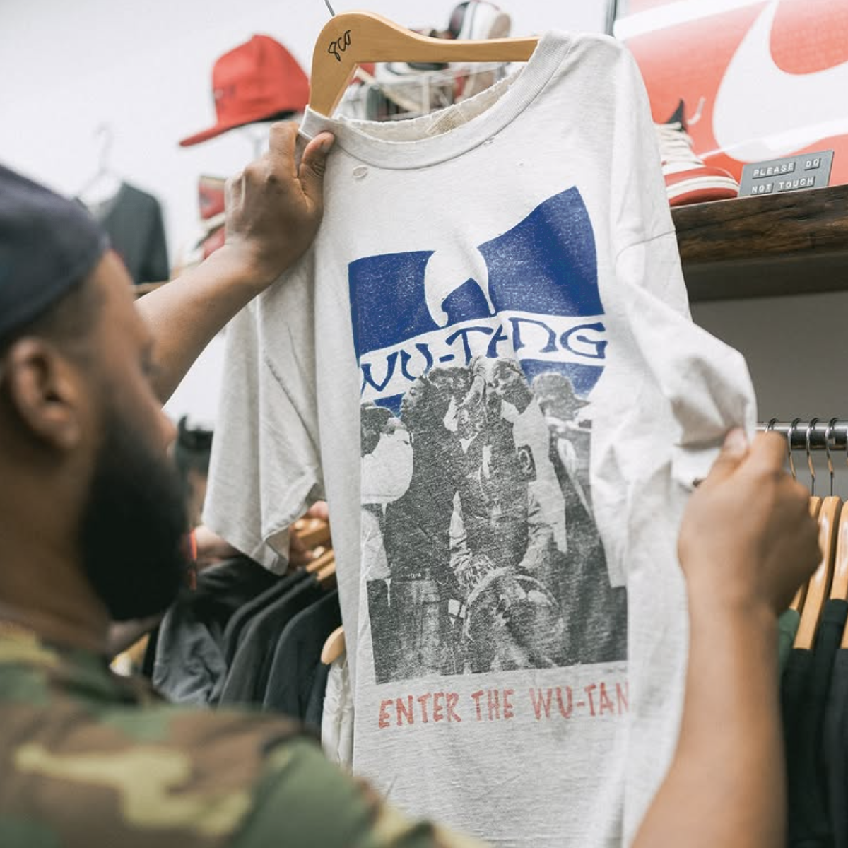 Super Rare Wu-Tang Vintage Washed Tee