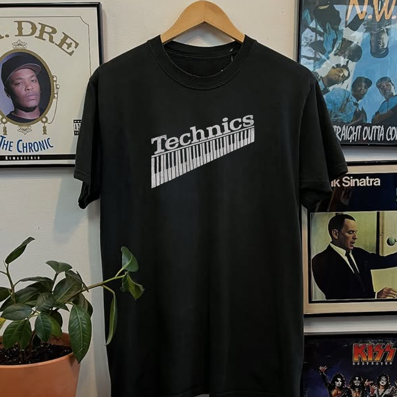90s SL-1200 Technics Keyboard Washed Black Tee