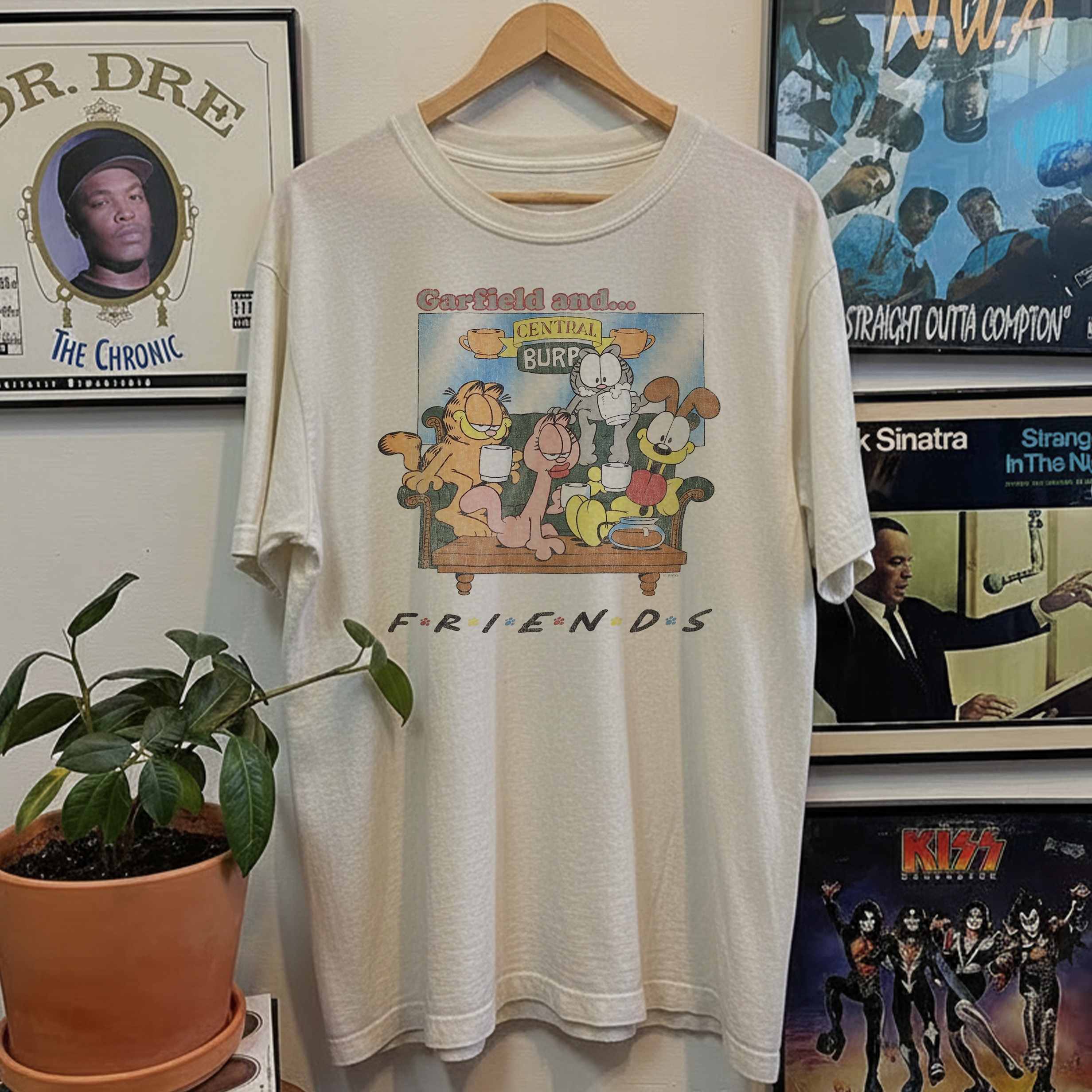 Rare Garfield and Friends Washed White Tee