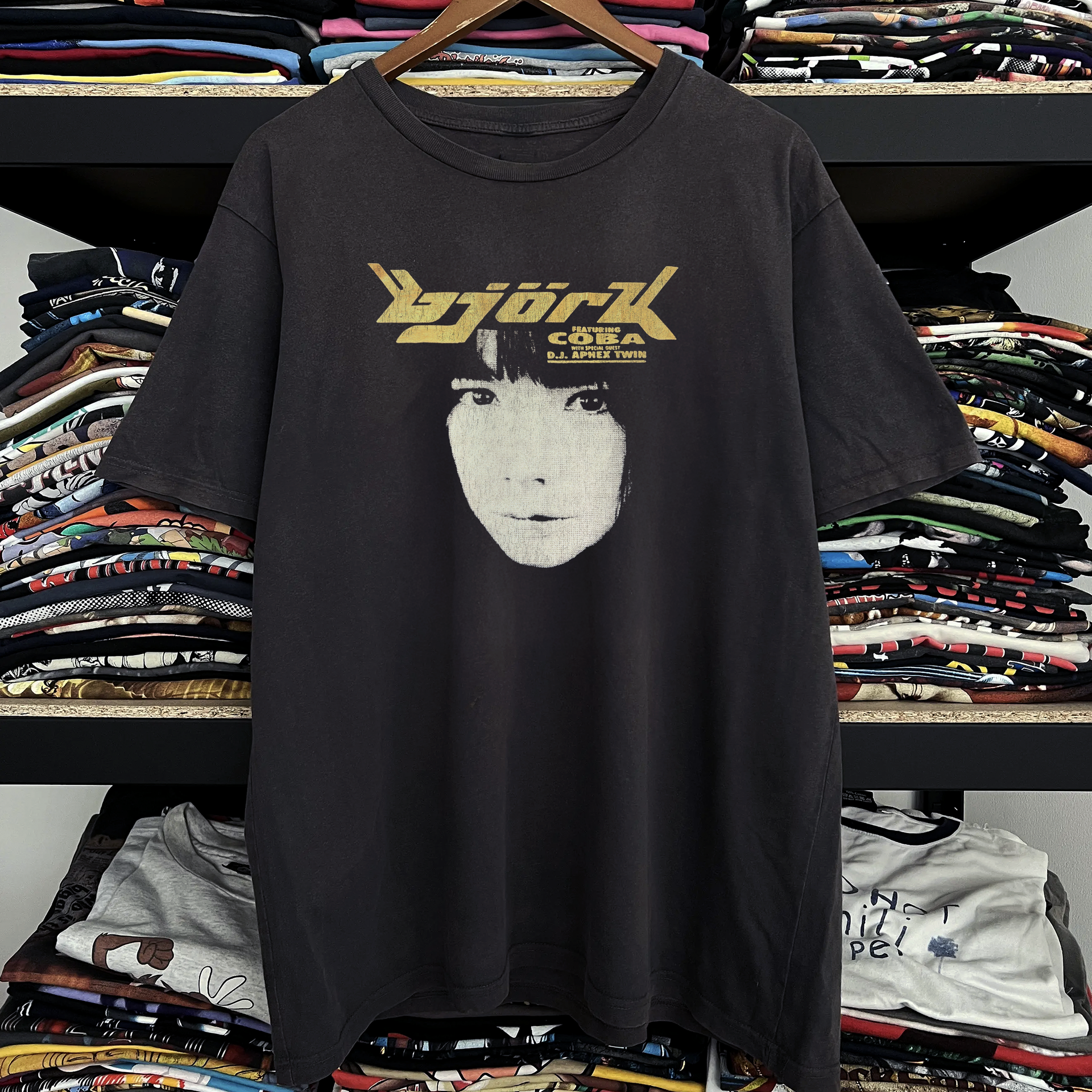 1995 Björk Tour Washed Black Tee – Strike Anywhere Vintage