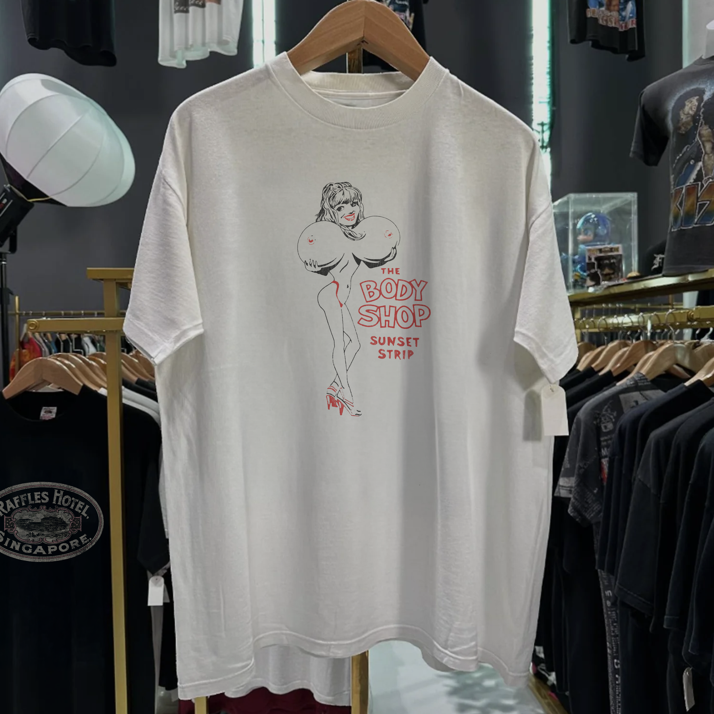 80s VINTAGE THE BODY SHOP SUNSET STRIP WASHED WHITE TEE