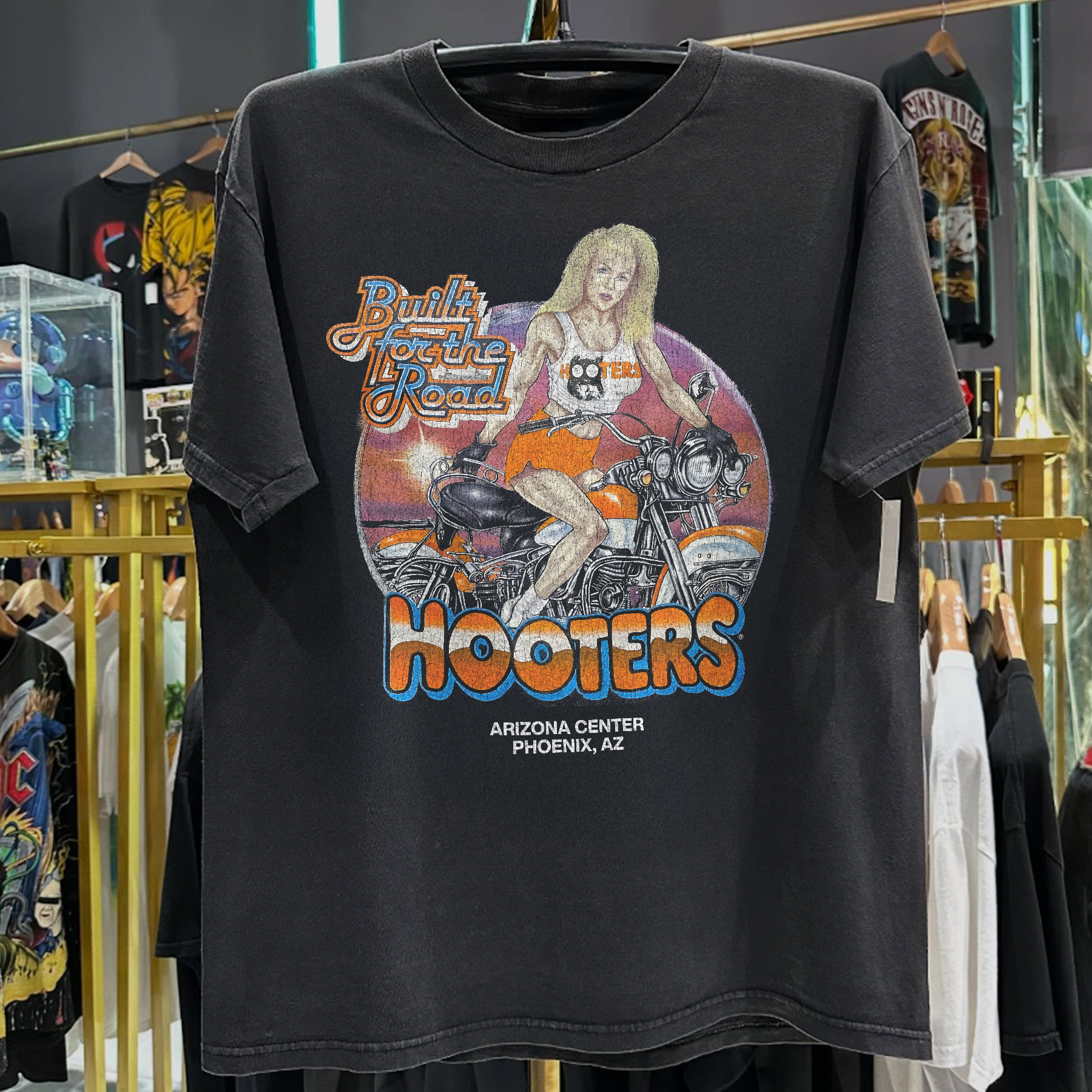 1993 HOOTERS 'BUILT FOR THE ROAD' RARE WASHED BLACK T-SHIRT