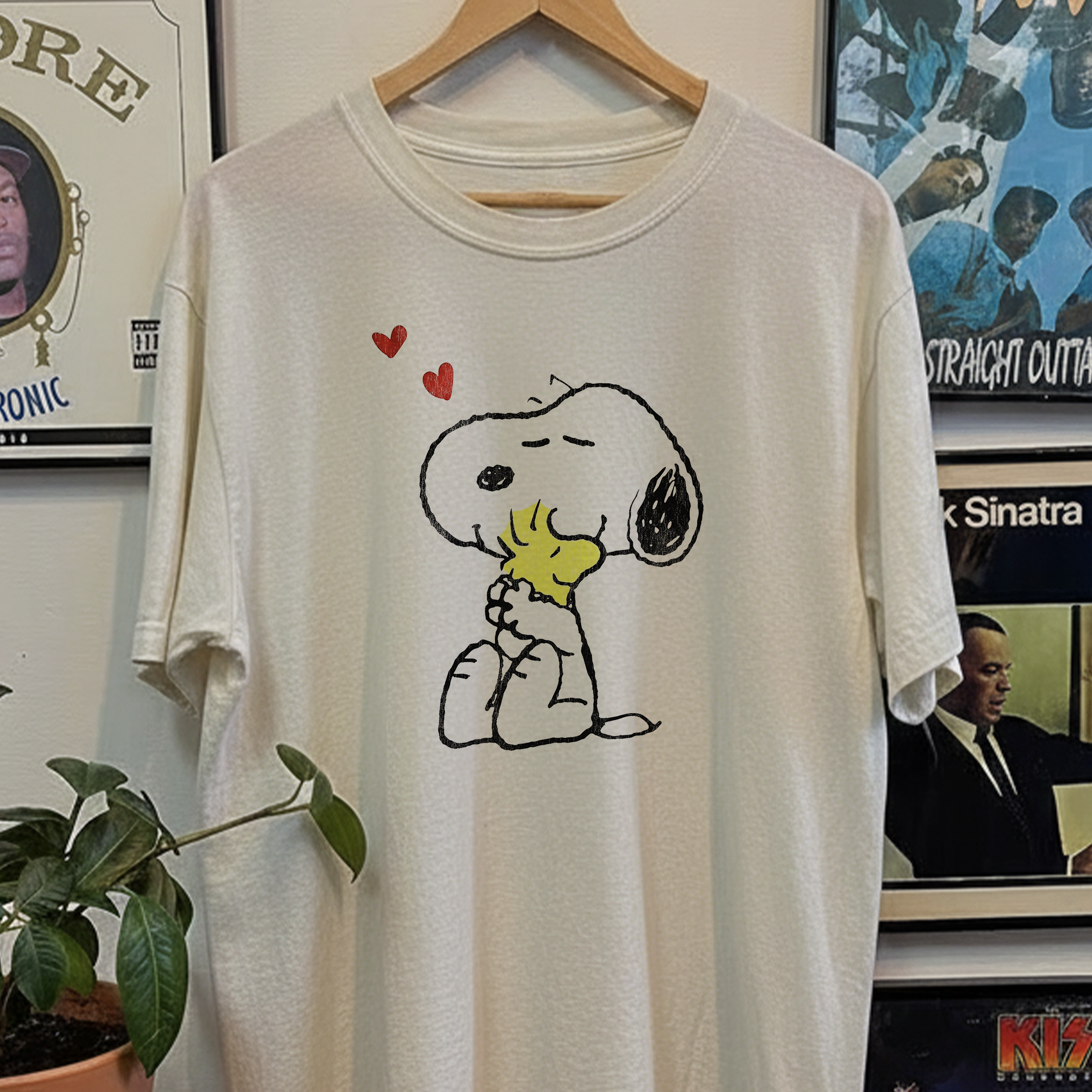 Rare Snoopy Woodstock Valentine Washed White Tee