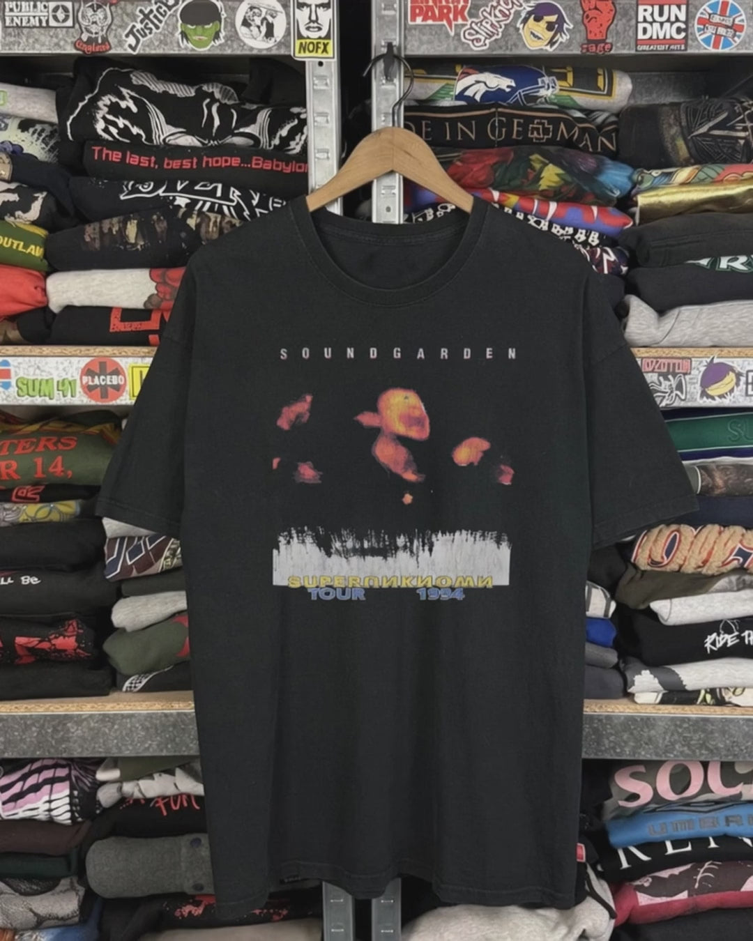 1994 Soundgarden Superunknown Tour Washed Black Tee product video [GB-DPA:09a5e91aced3]