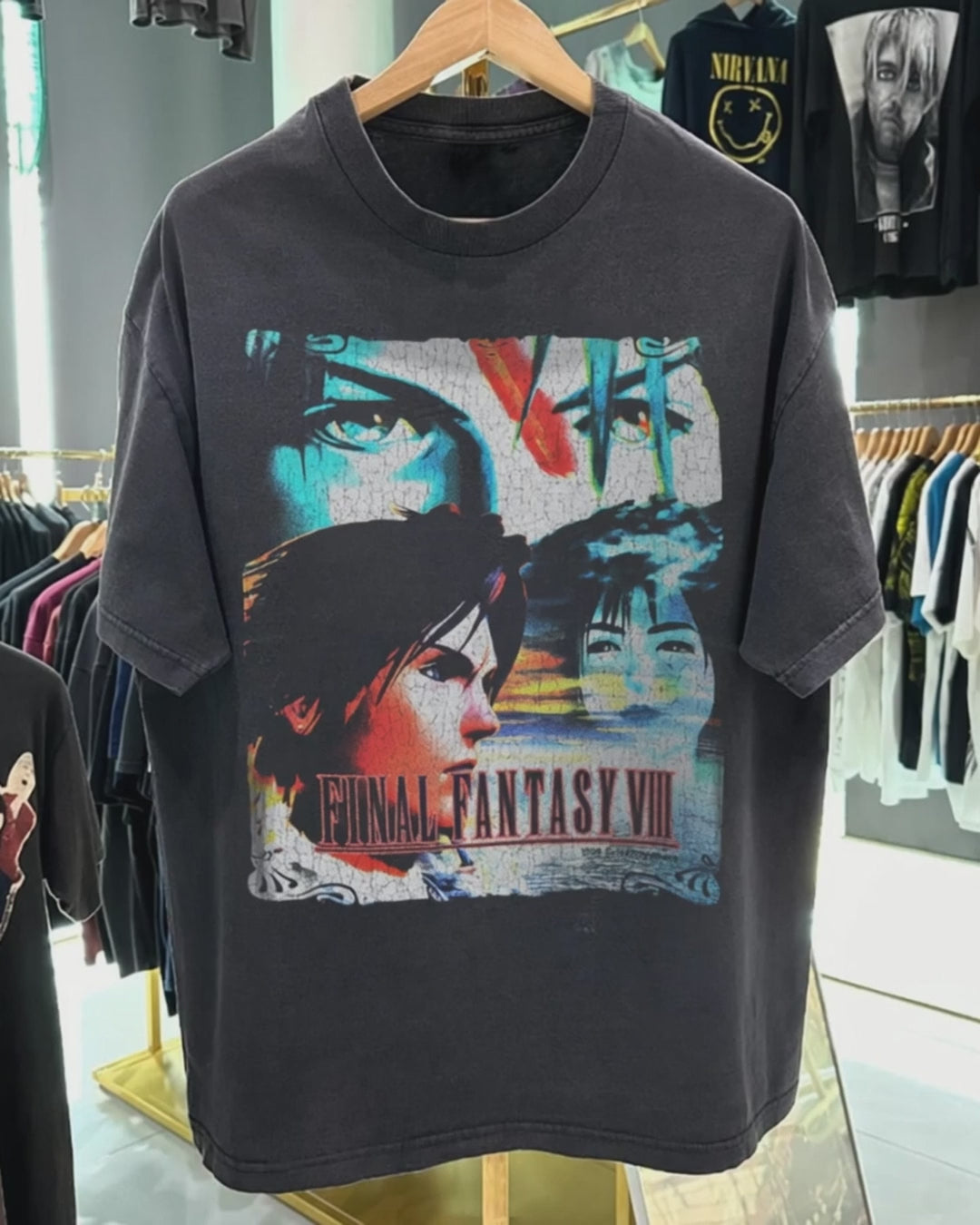 Final Fantacy 8 '1999 Rare Promo Vintage Washed Black T-Shirt product video [GB-DPA:86646a681e97]