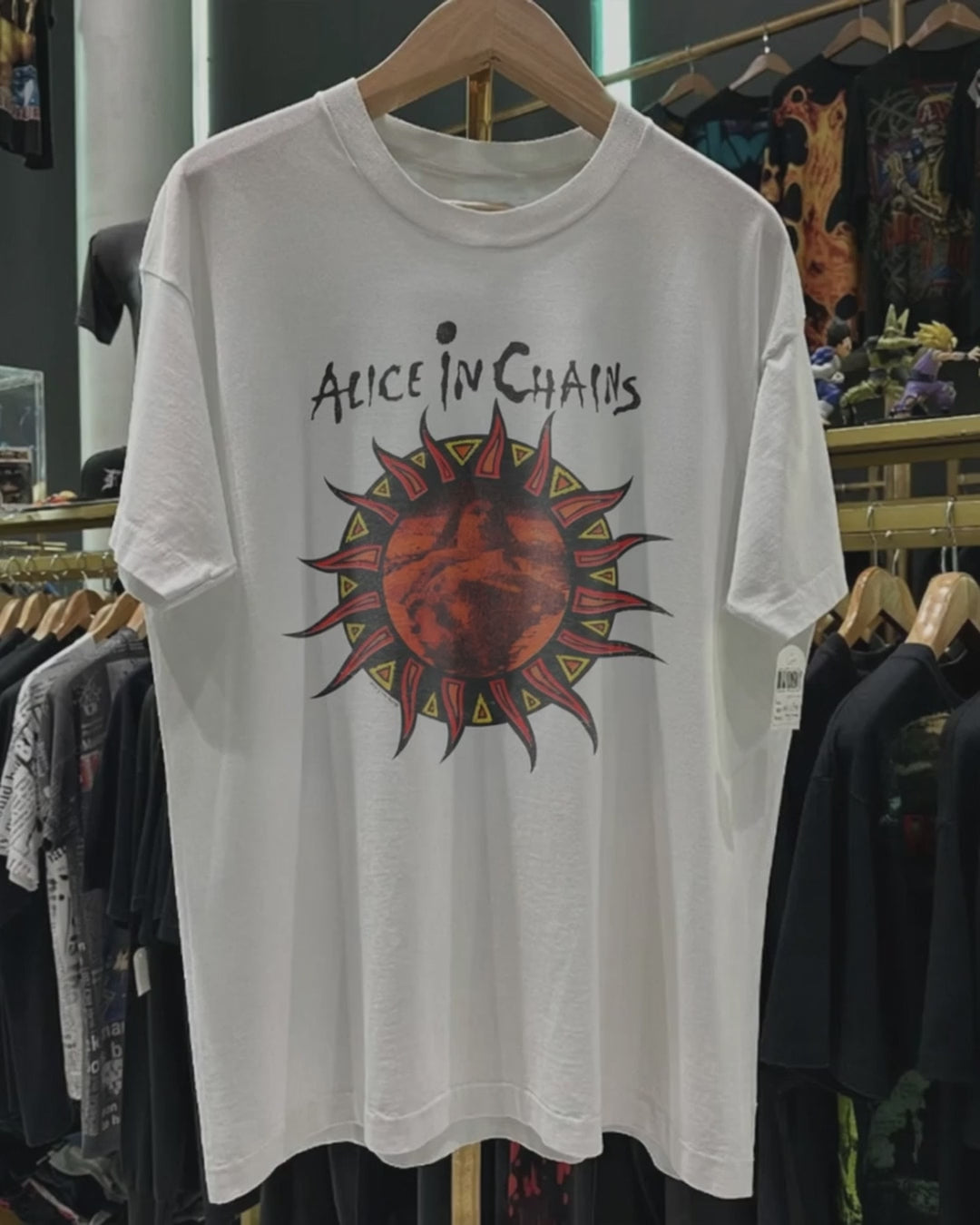 93 Alice In Chains Lollapalooza Washed White Tee product video [GB-DPA:1d34824e5d11]