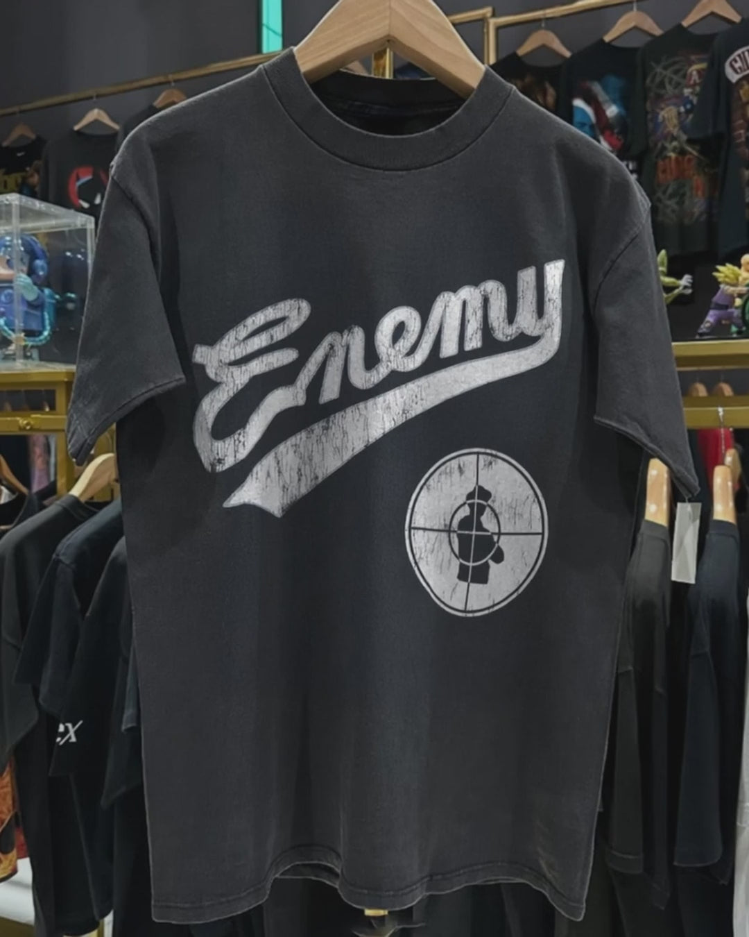 1991 Public Enemy Crosshair Rare Washed Black T-Shirt product video [GB-DPA:0eae3beff693]