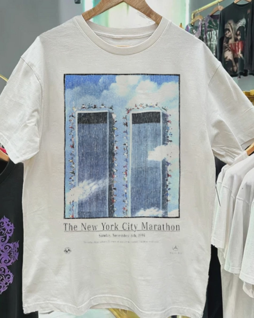 New York City Marathon Washed White Tee product video [GB-DPA:ea43a8096533]