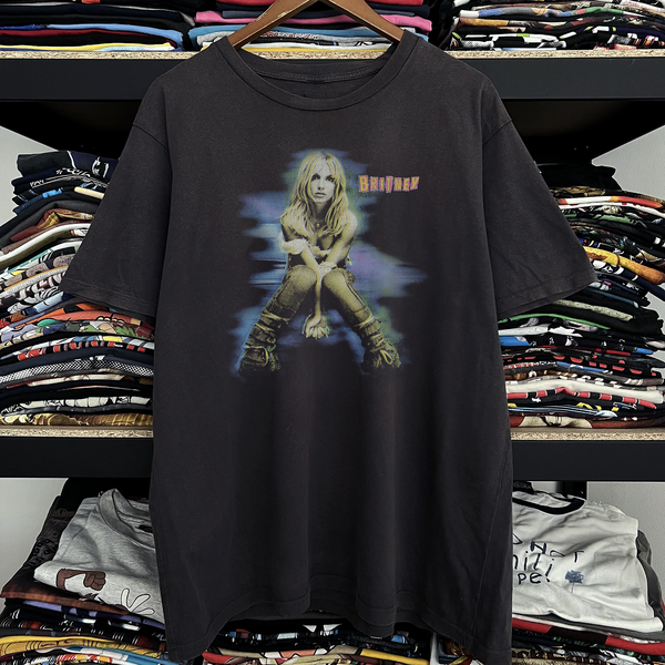2001 Britney Spears Tour Washed Black Tee – Strike Anywhere Vintage