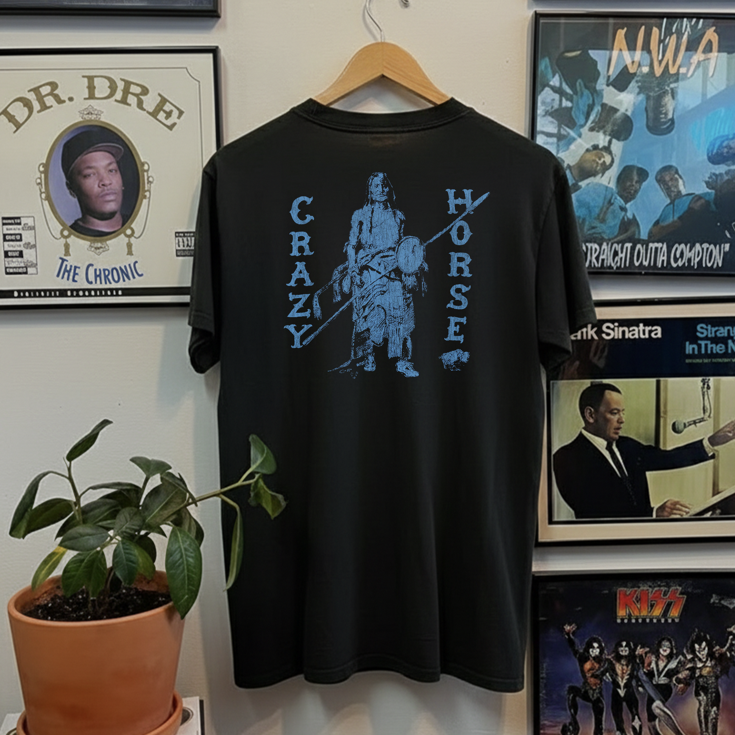 80s Chief Crazy Horse Saloon Washed Black Tee