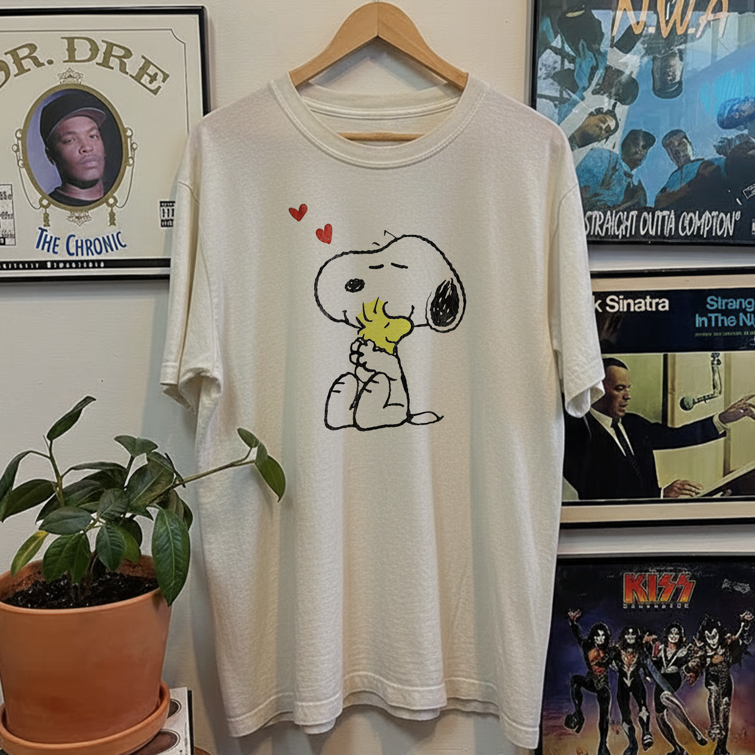 Rare Snoopy Woodstock Valentine Washed White Tee
