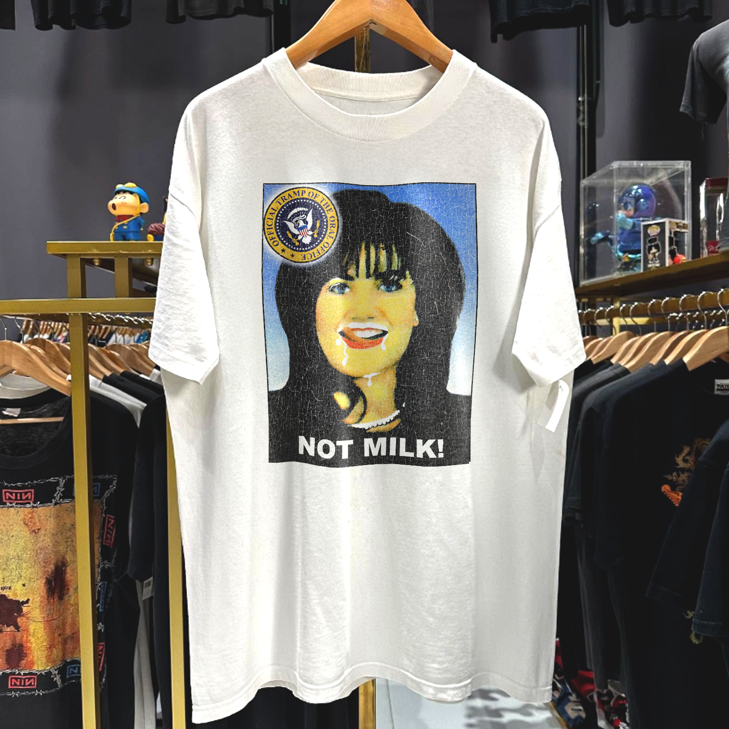 90s NOT MILK! 'MONICA LEWINSKY' ULTRA RARE WASHED WHITE T-SHIRT
