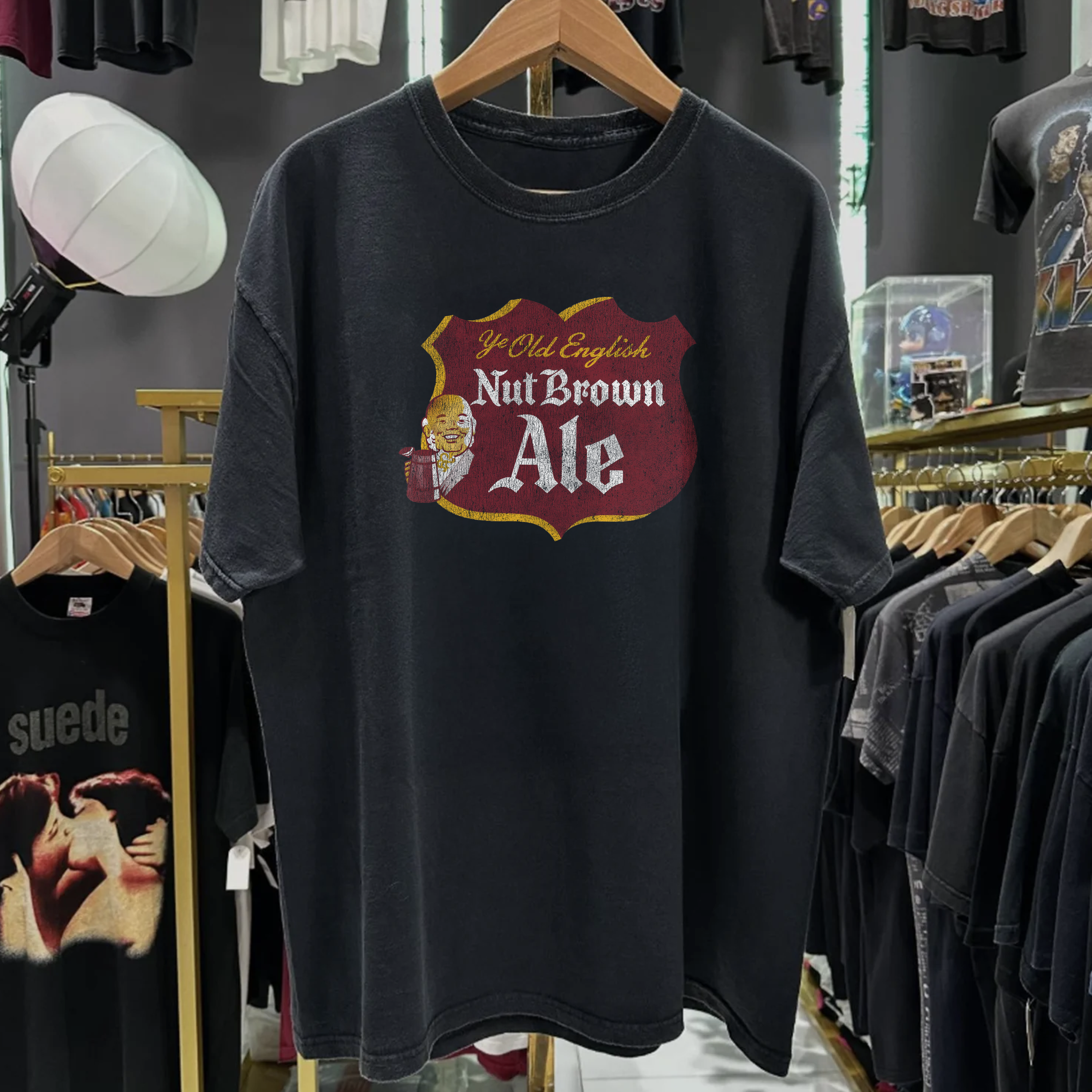 VINTAGE YE OLD ENGLISH WASHED BLACK TEE